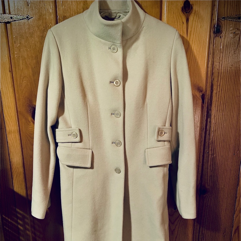 Kenneth Cole Cashmere Wool Coat Size 8.